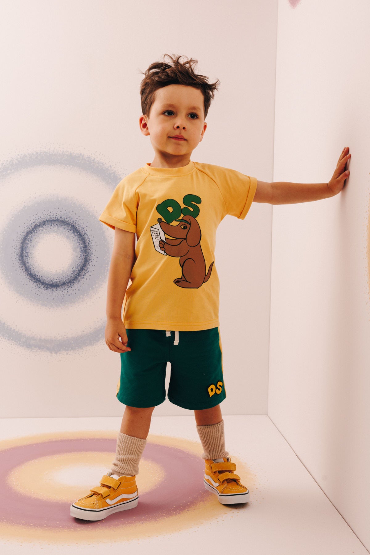 DOG READER YELLOW | T-SHIRT