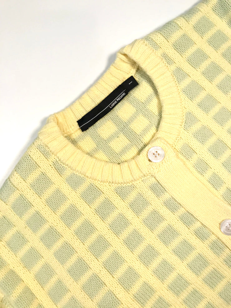 Col.water-vintage yellow